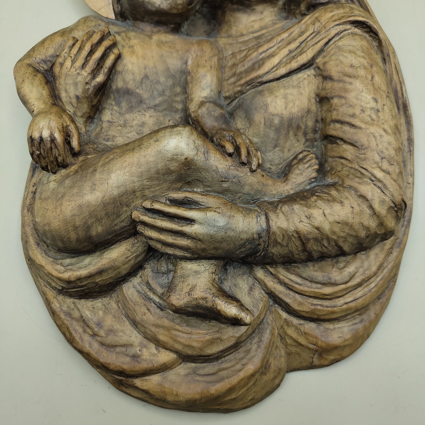 Scultura di madonna con bambino in legno anni 50 fatta a mano