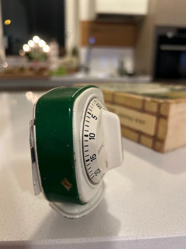 Timer Da Cucina Vintage In Metallo Signal Girl