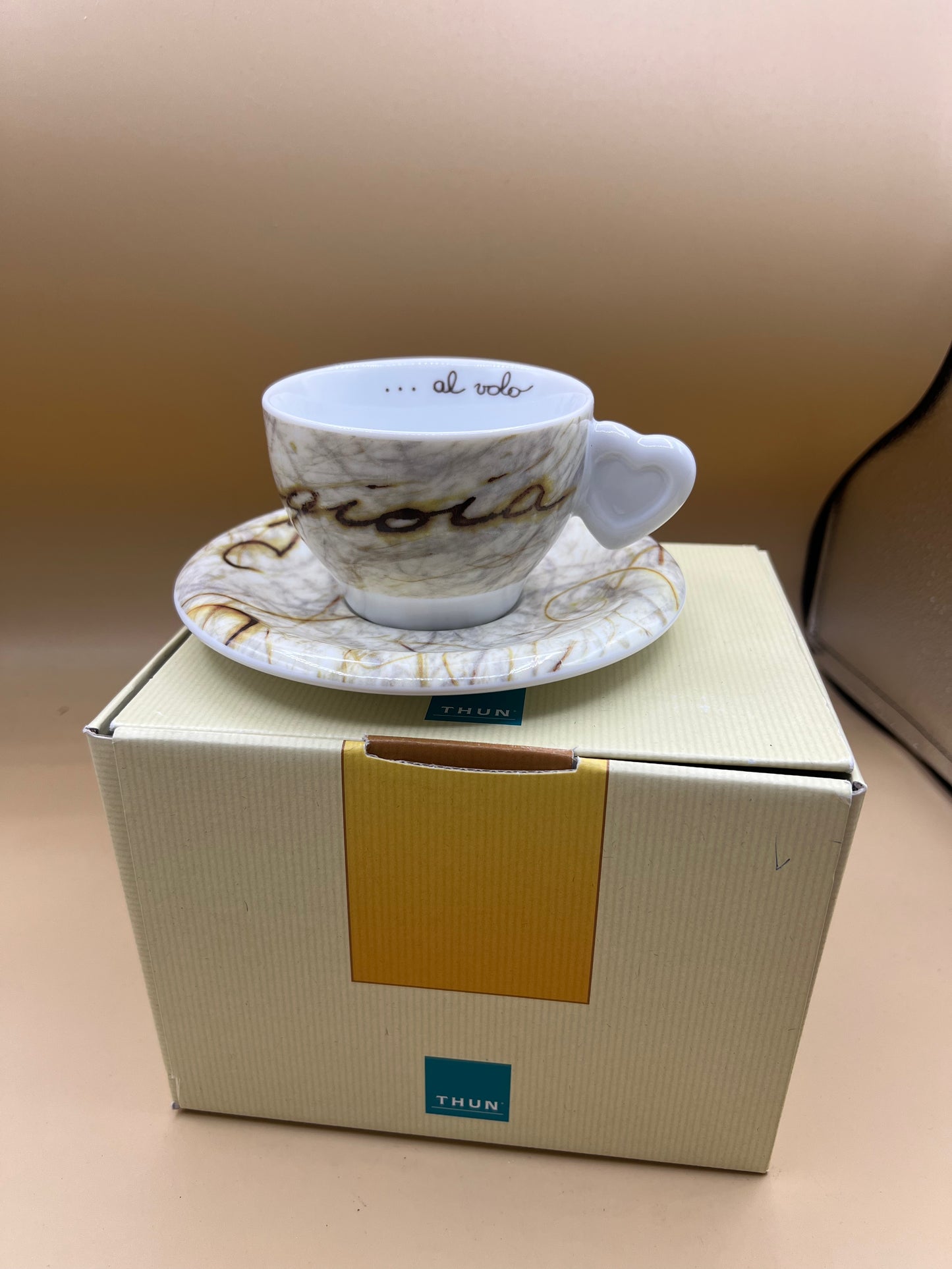 Tazza Cappuccino Con Piatto Thun Creme