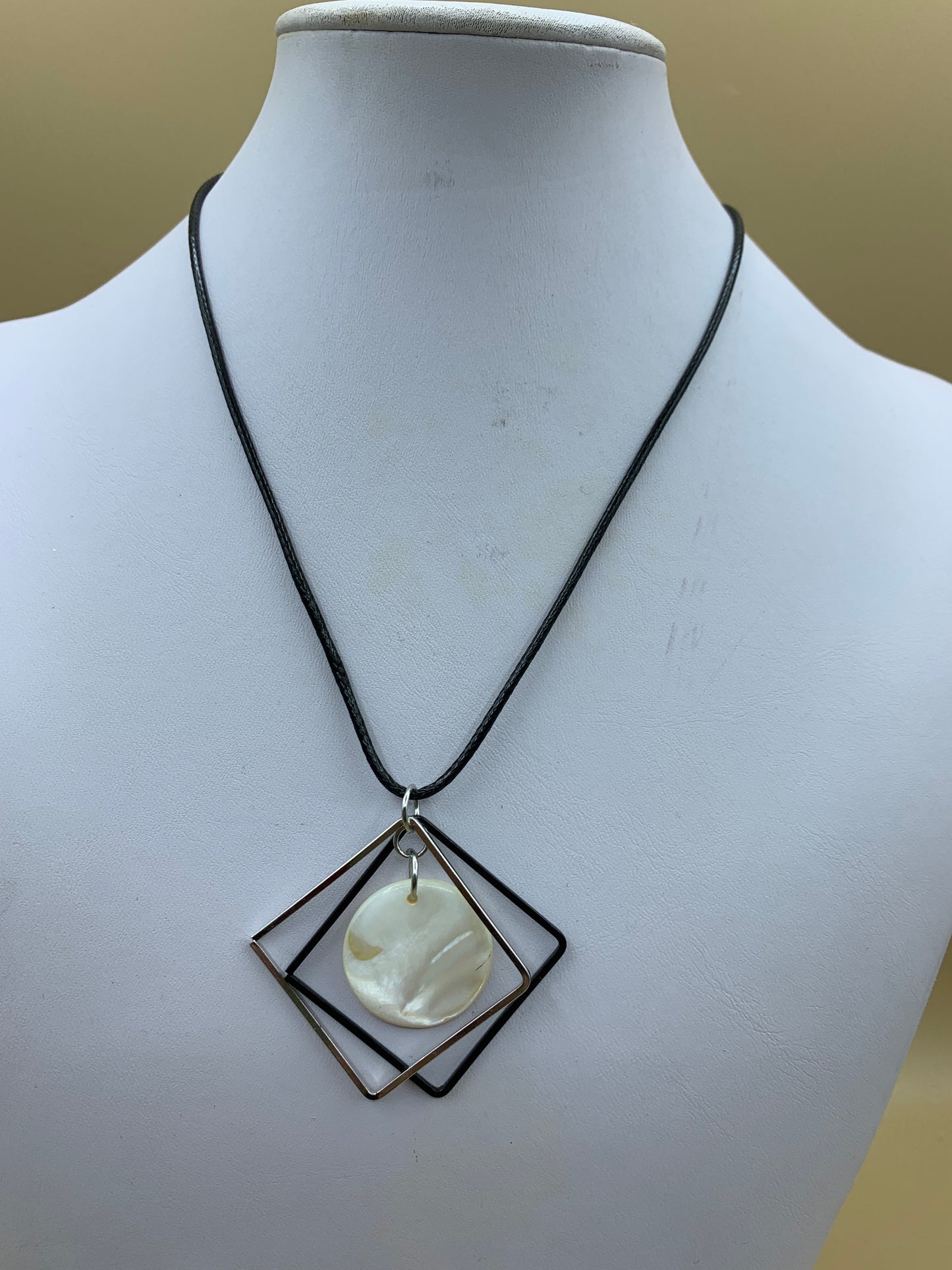 Collana con triplo ciondolo