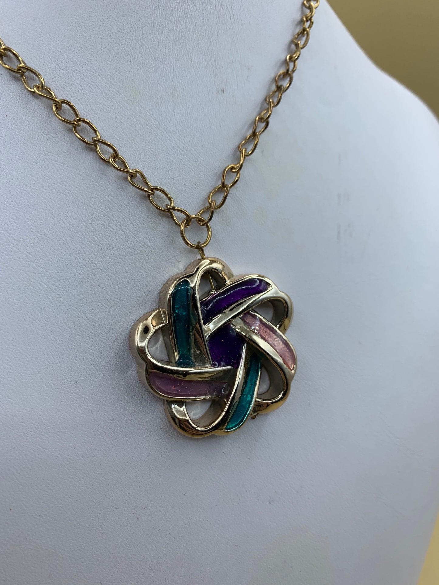 Collana con ciondolo