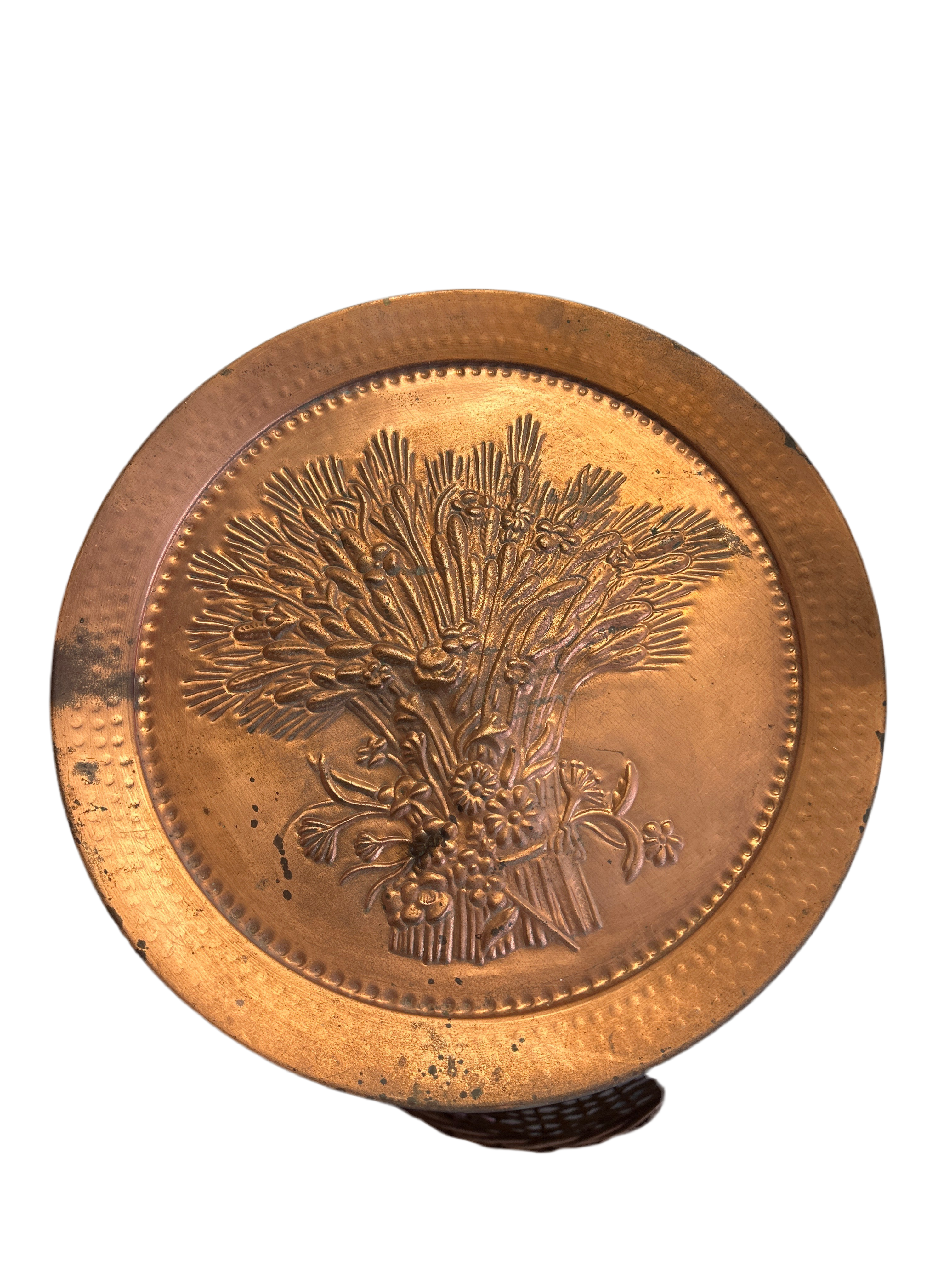 Piatto Rame con fascina di fiori e spighe