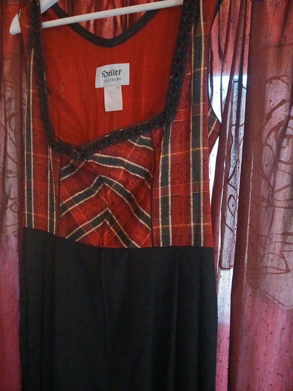 Vestito Tirolese Tartan Rosso Nero Heller Xs