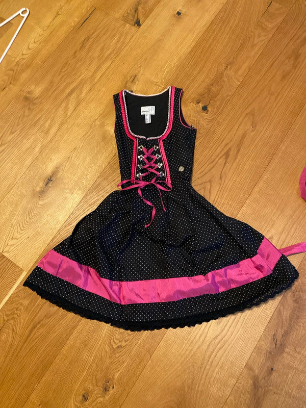 Vestito Tirolese Nero Con Grembiule Rosa Scuro Xxs