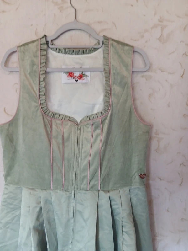 Vestito Verde Salvia Hailey Madl L Tirolese