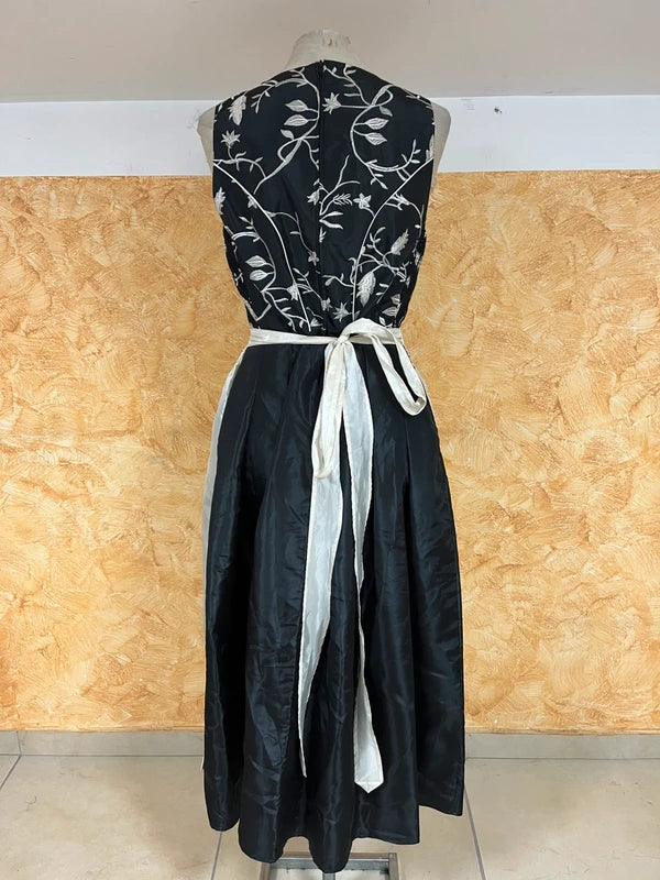 Vestito Tirolese Con Grembiule Donna Dirndl Tg. L Nero Bianco