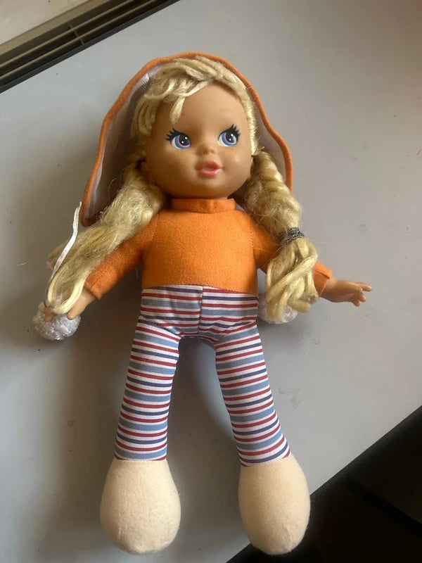Bambola Uneeda Doll 2001