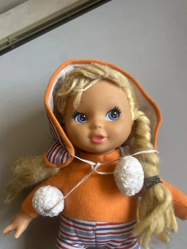 Bambola Uneeda Doll 2001