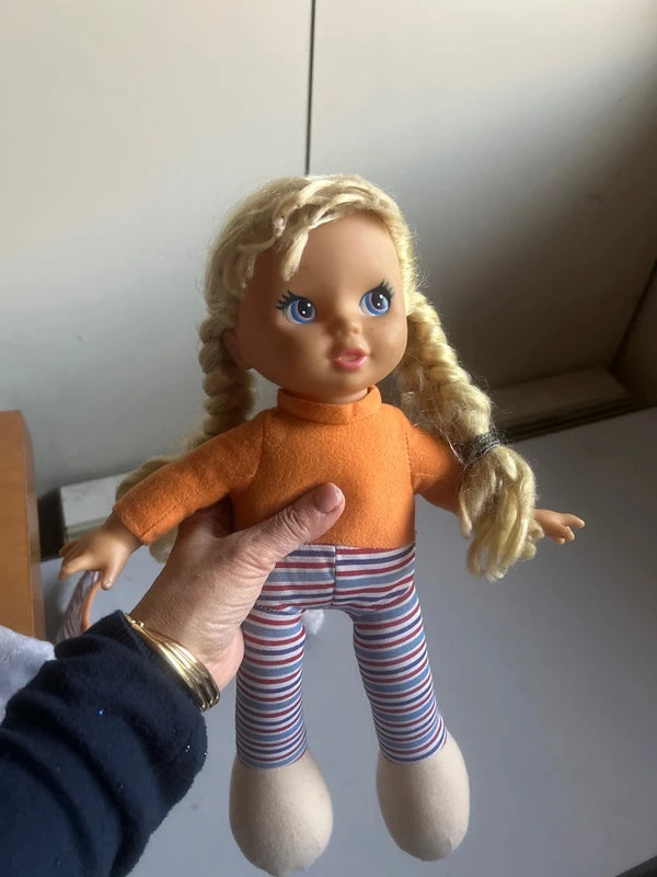 Bambola Uneeda Doll 2001