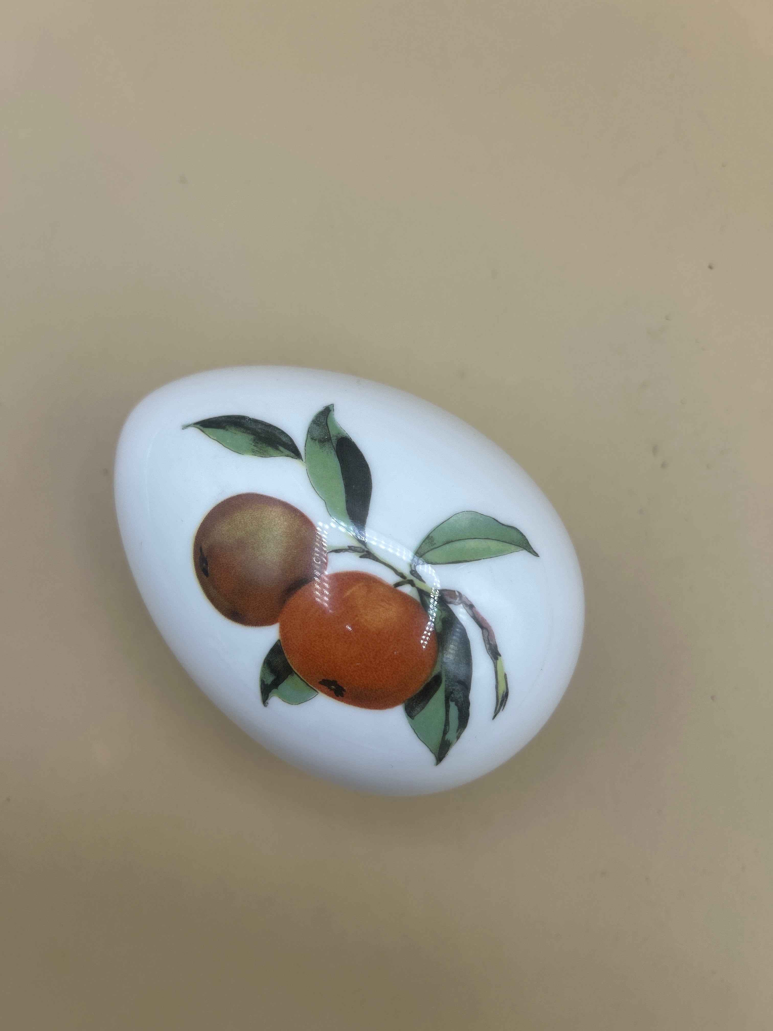 Scatolina A Uovo In Porcellana Royal Worcester Arden