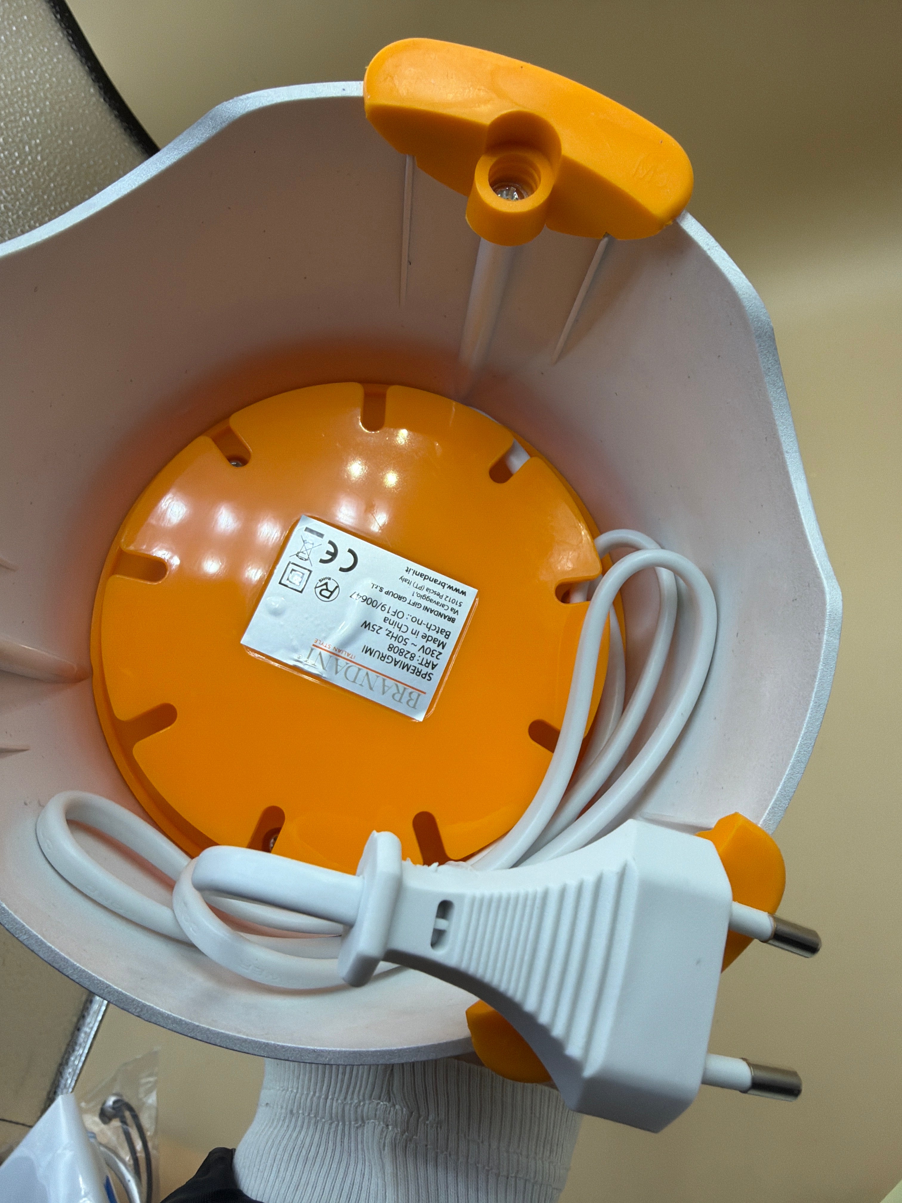 Spremiagrumi Elettrico Brandani