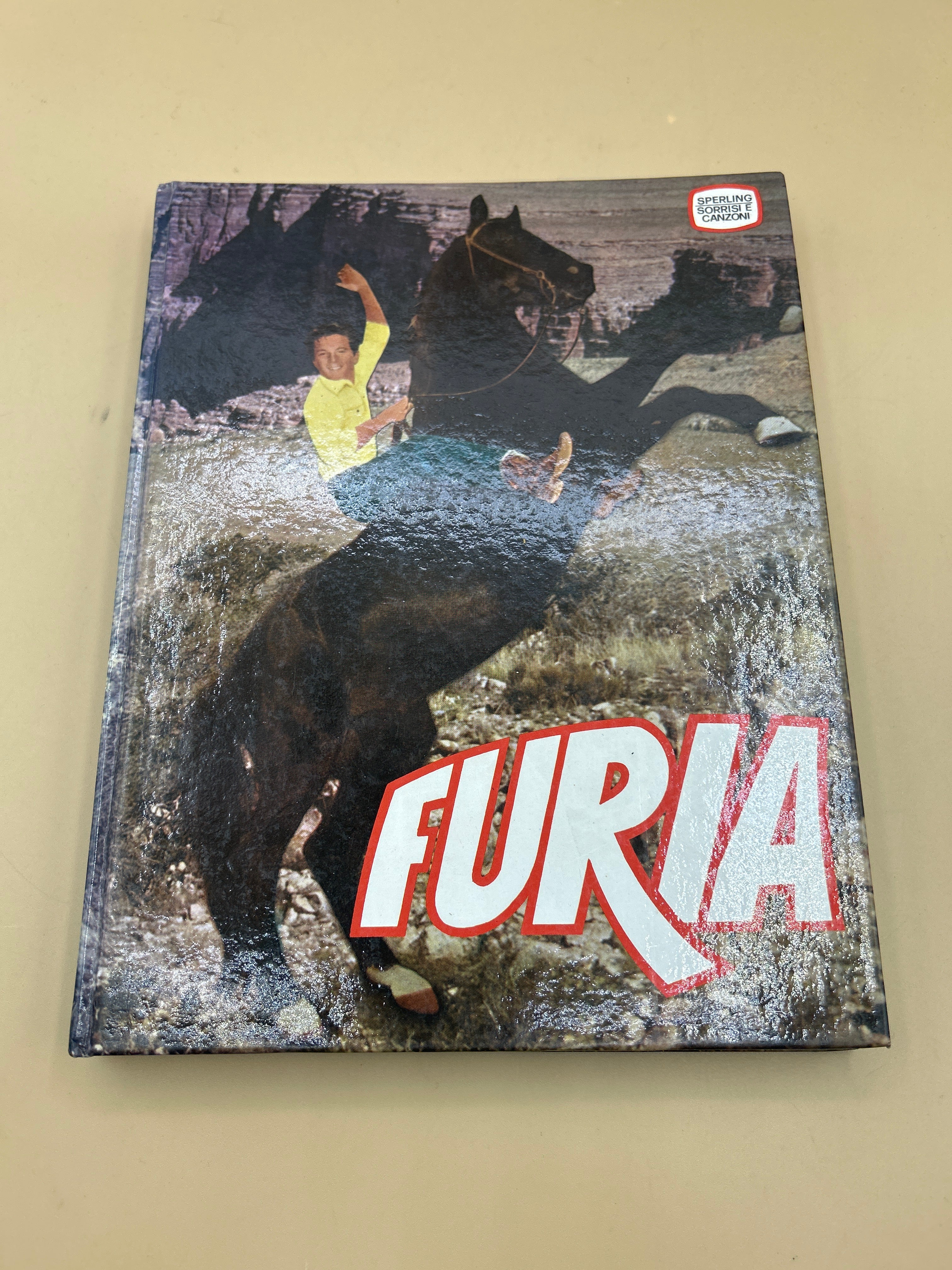 Furia - 1977