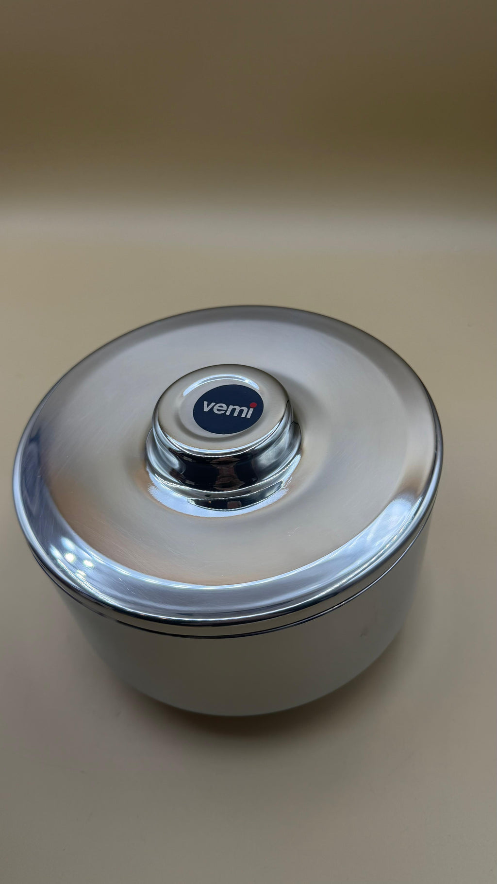 Zuppiera termica Vemi in acciaio vintage