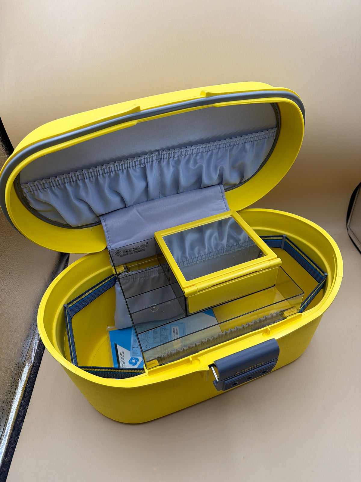 Beauty Rigido Giallo Samsonite