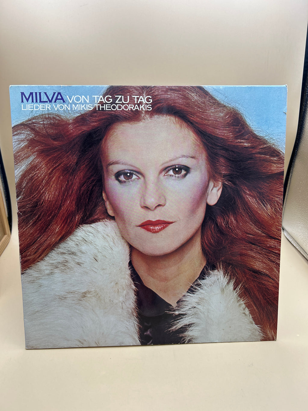 Lp Milva - Von Tag Zu Tag - Lieder Von Mikis Theodorakis