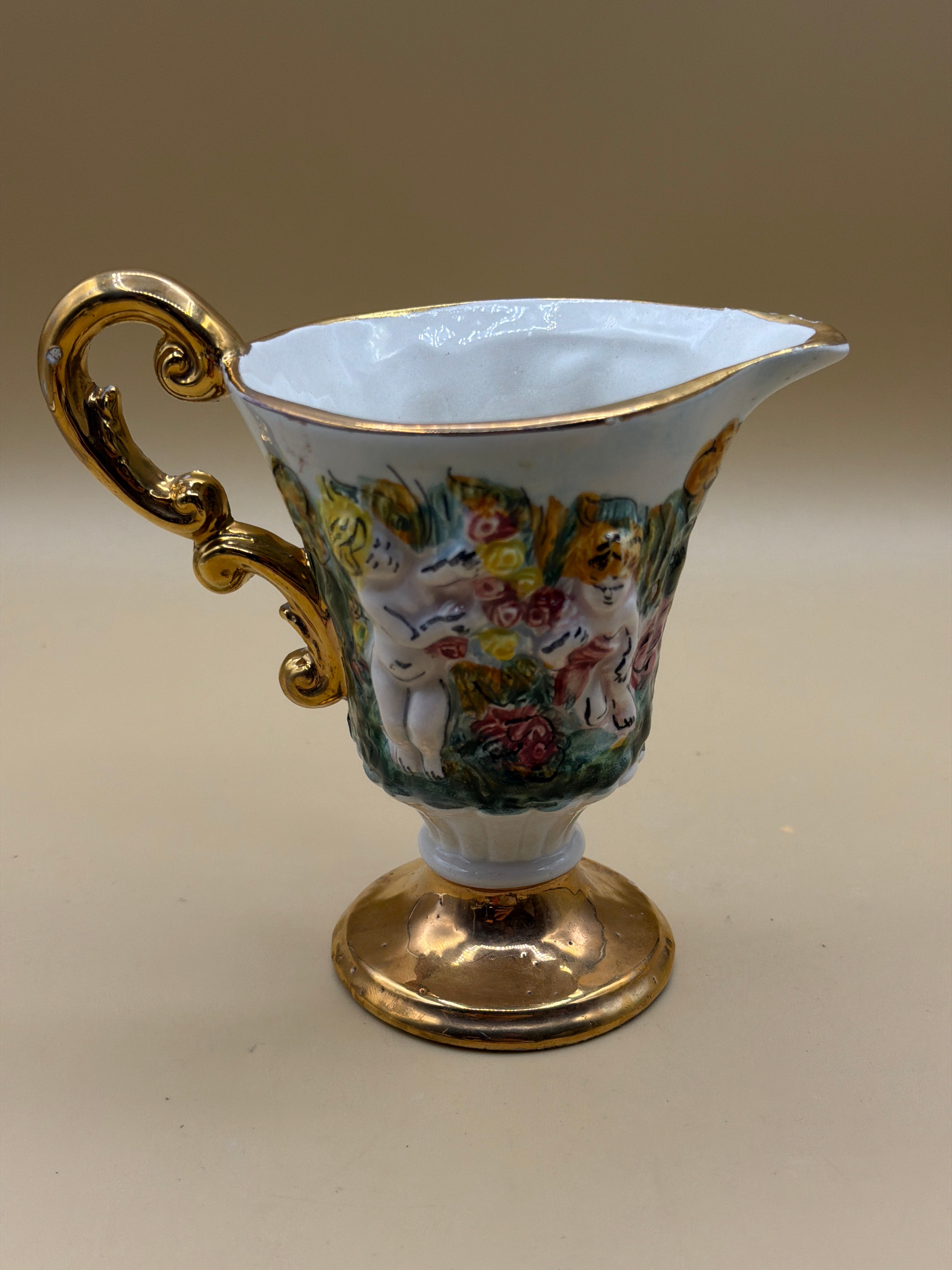 Lattiera Capodimonte