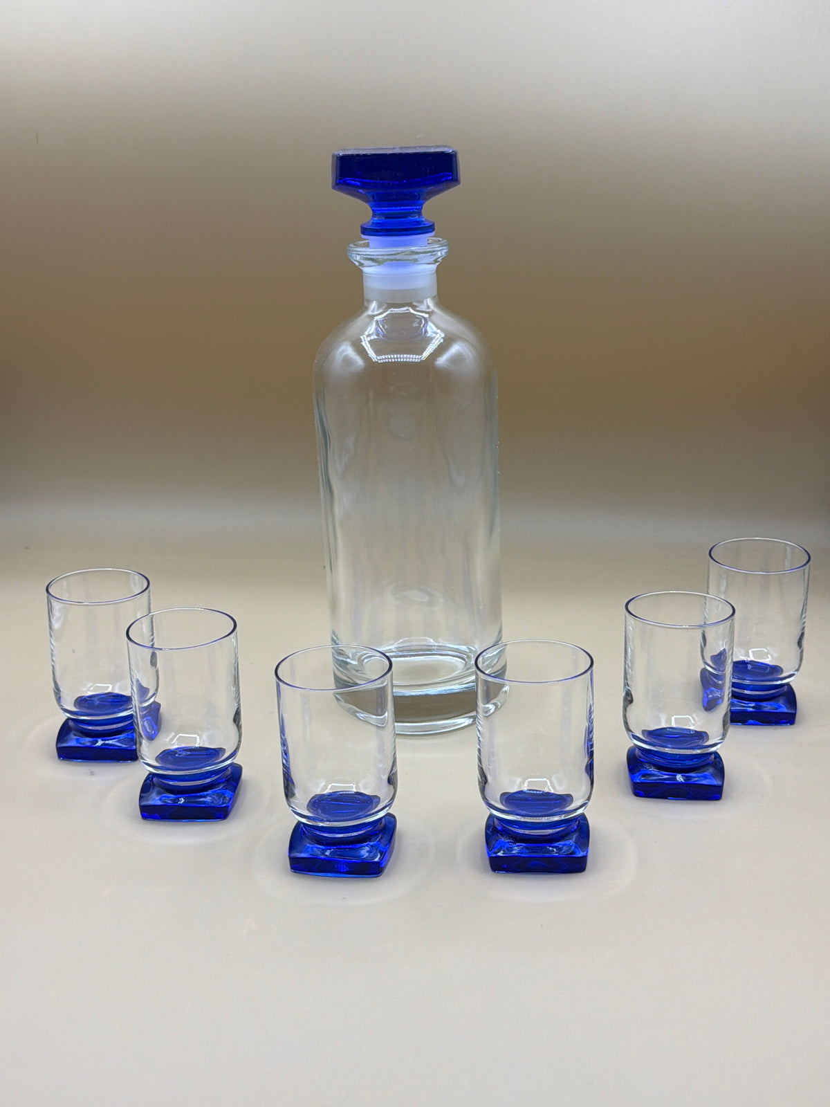 Servizio Liquore Bottiglia + 6 Bicchierini Bormioli Ibisco