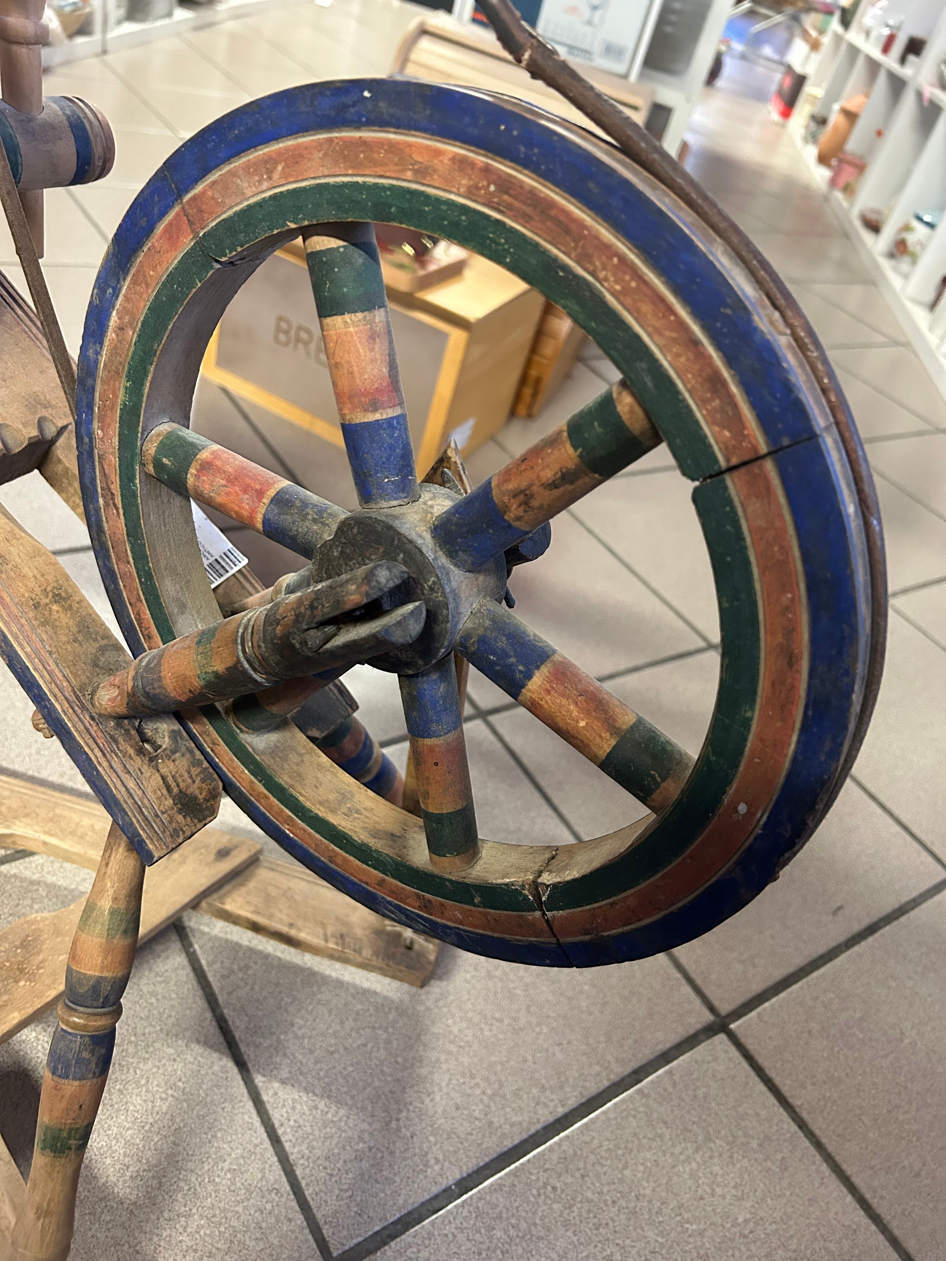 Arcolaio Legno Antico Dipinta