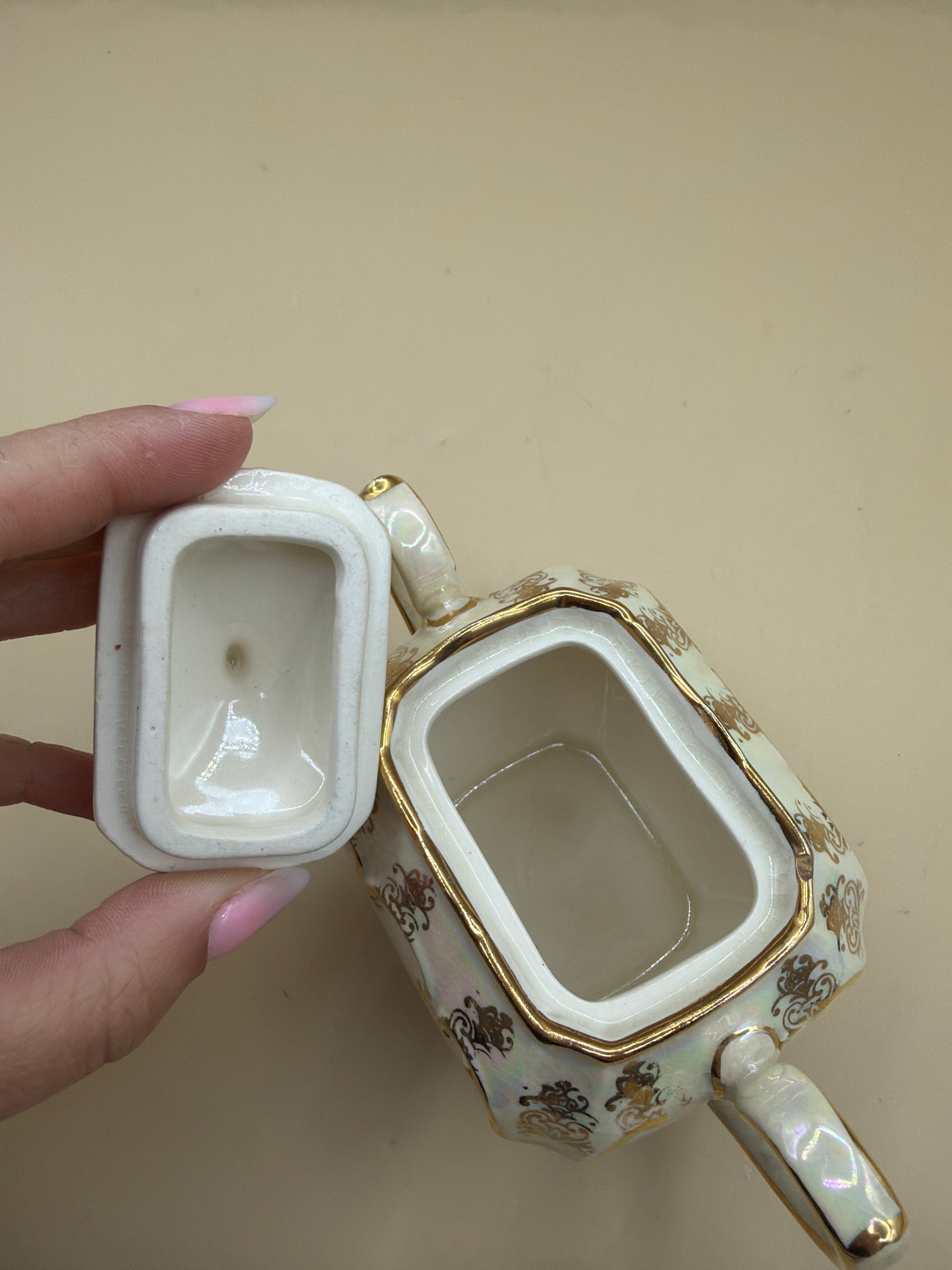 Zuccheriera Sadler England