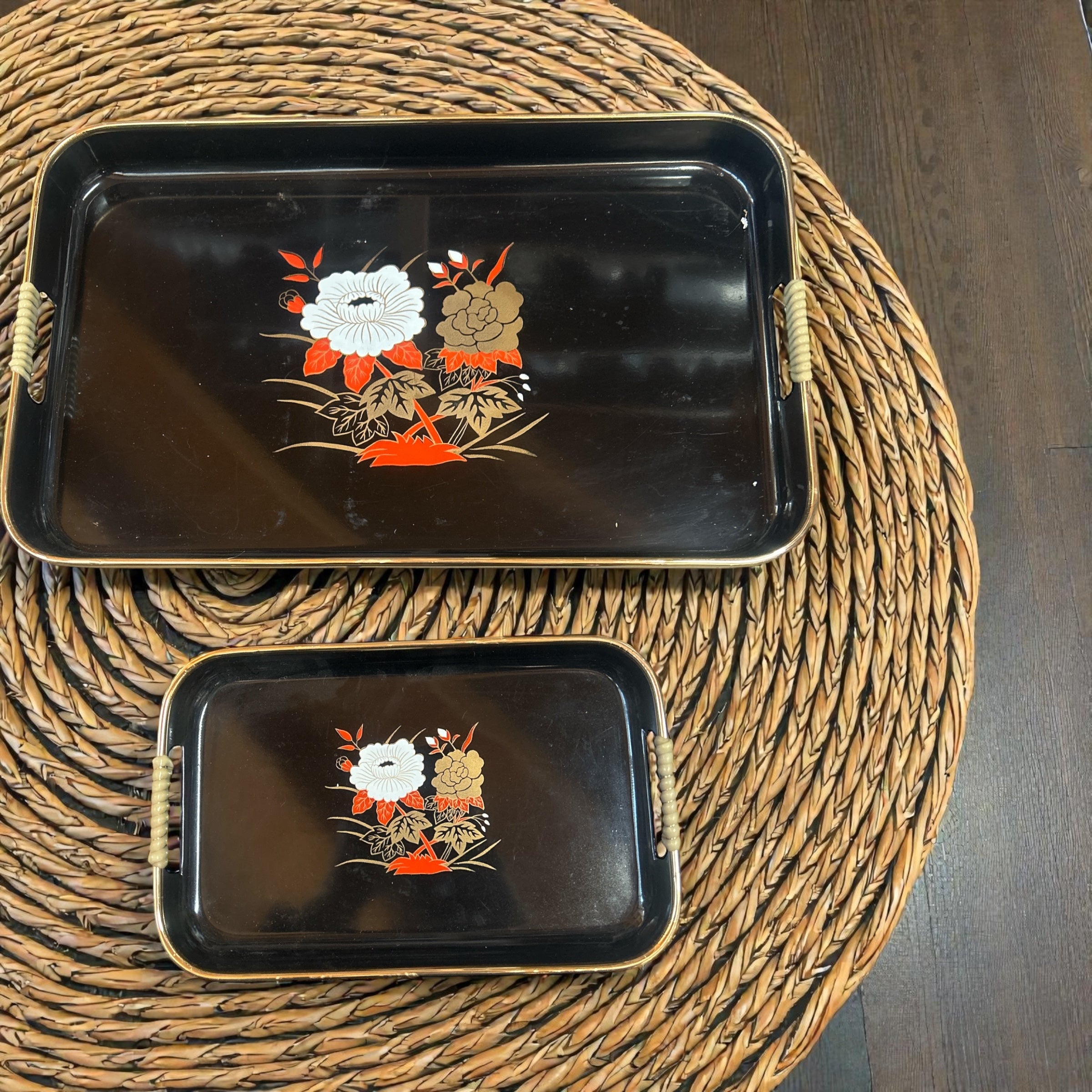 Coppia Vassoi plastica Nero Oro vintage