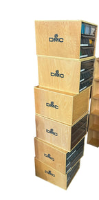 Cassettiera DMC  in legno  con tre cassetti per matassine filato da ricamo