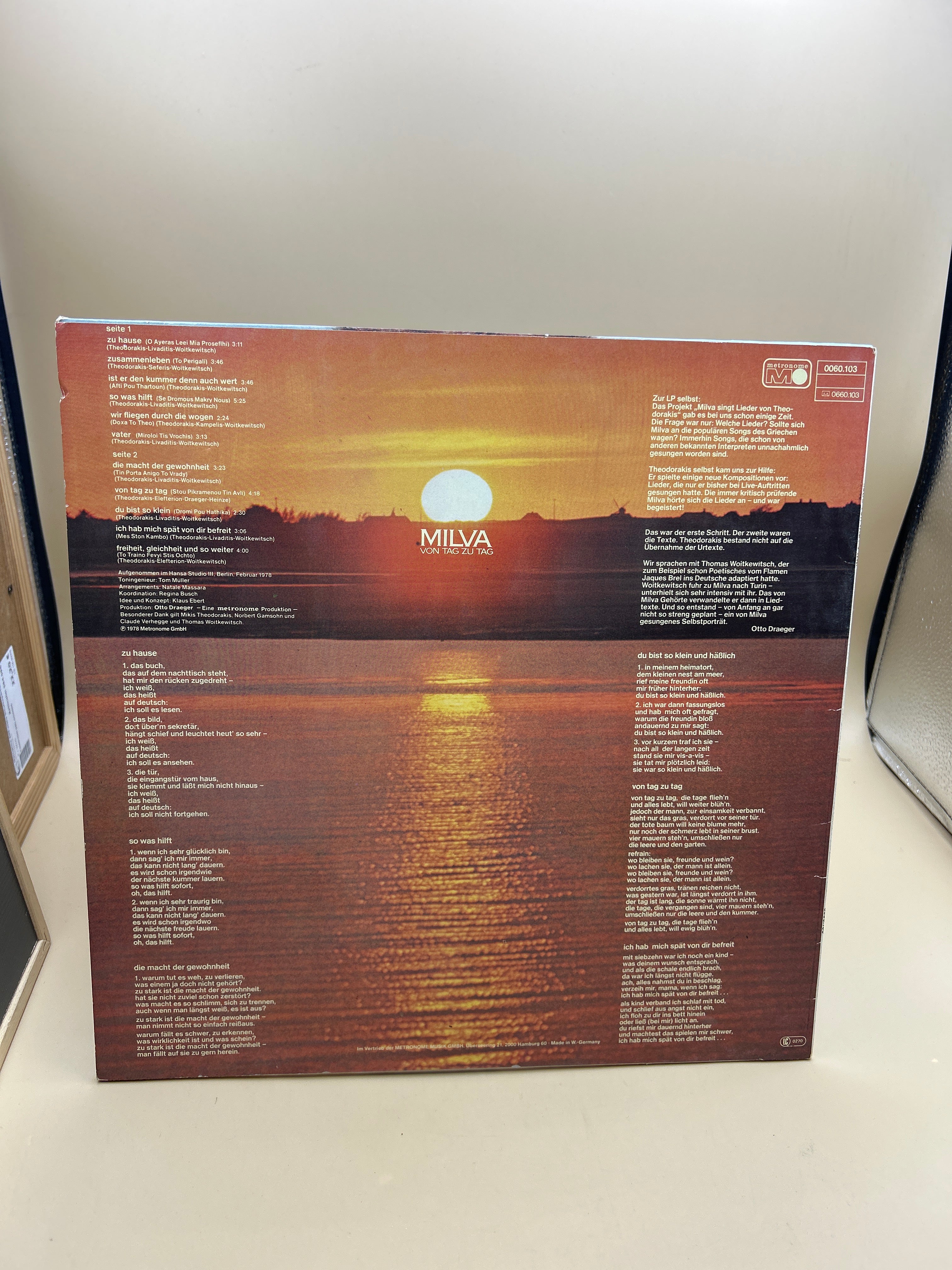 Lp Milva - Von Tag Zu Tag - Lieder Von Mikis Theodorakis