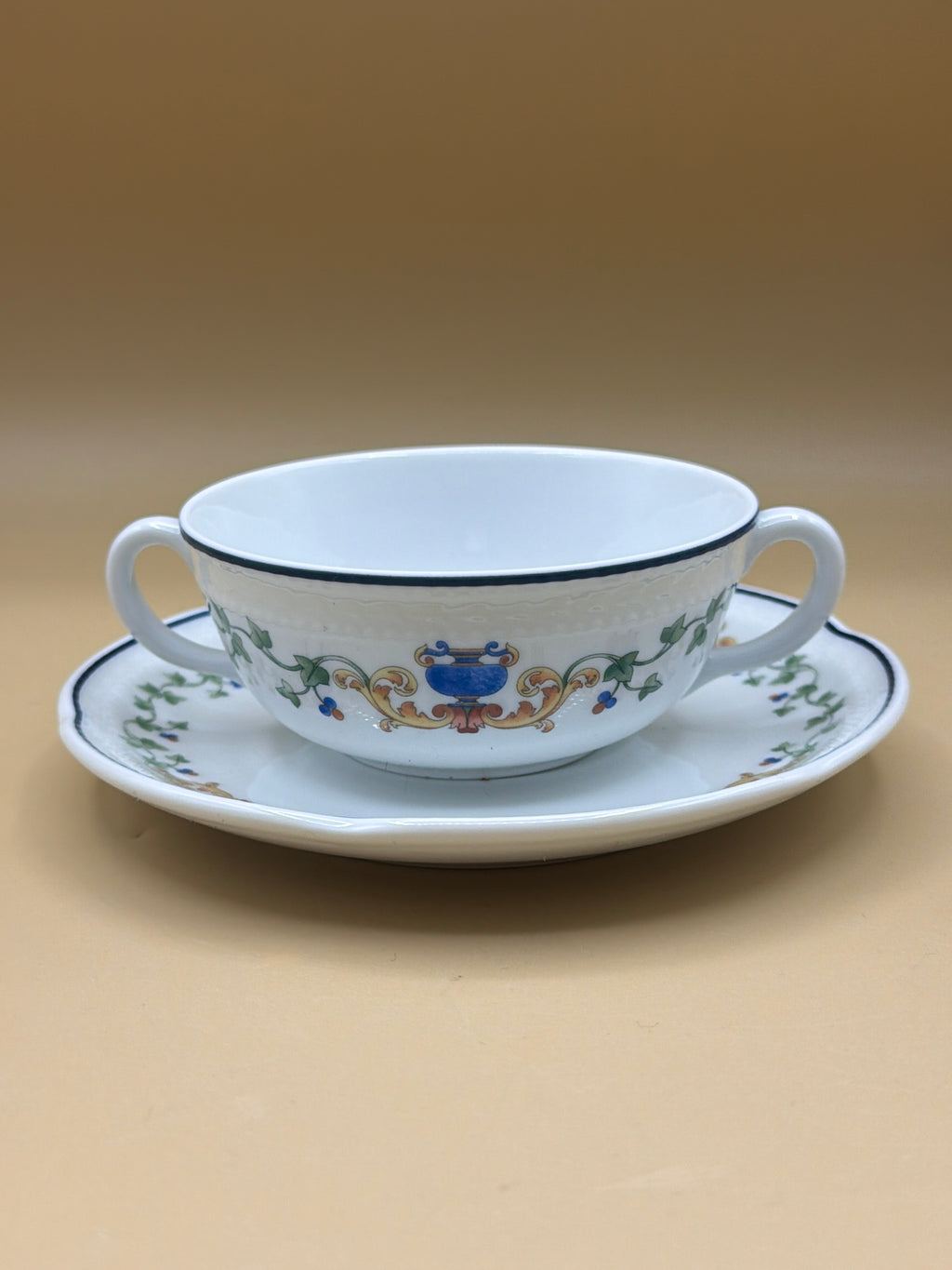 Tazza Da Consommè Richard Ginori Con Piatto