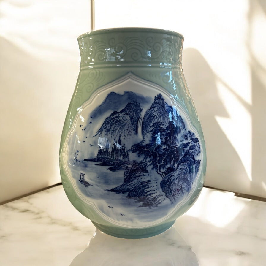 Vaso Cinese con disegno blu