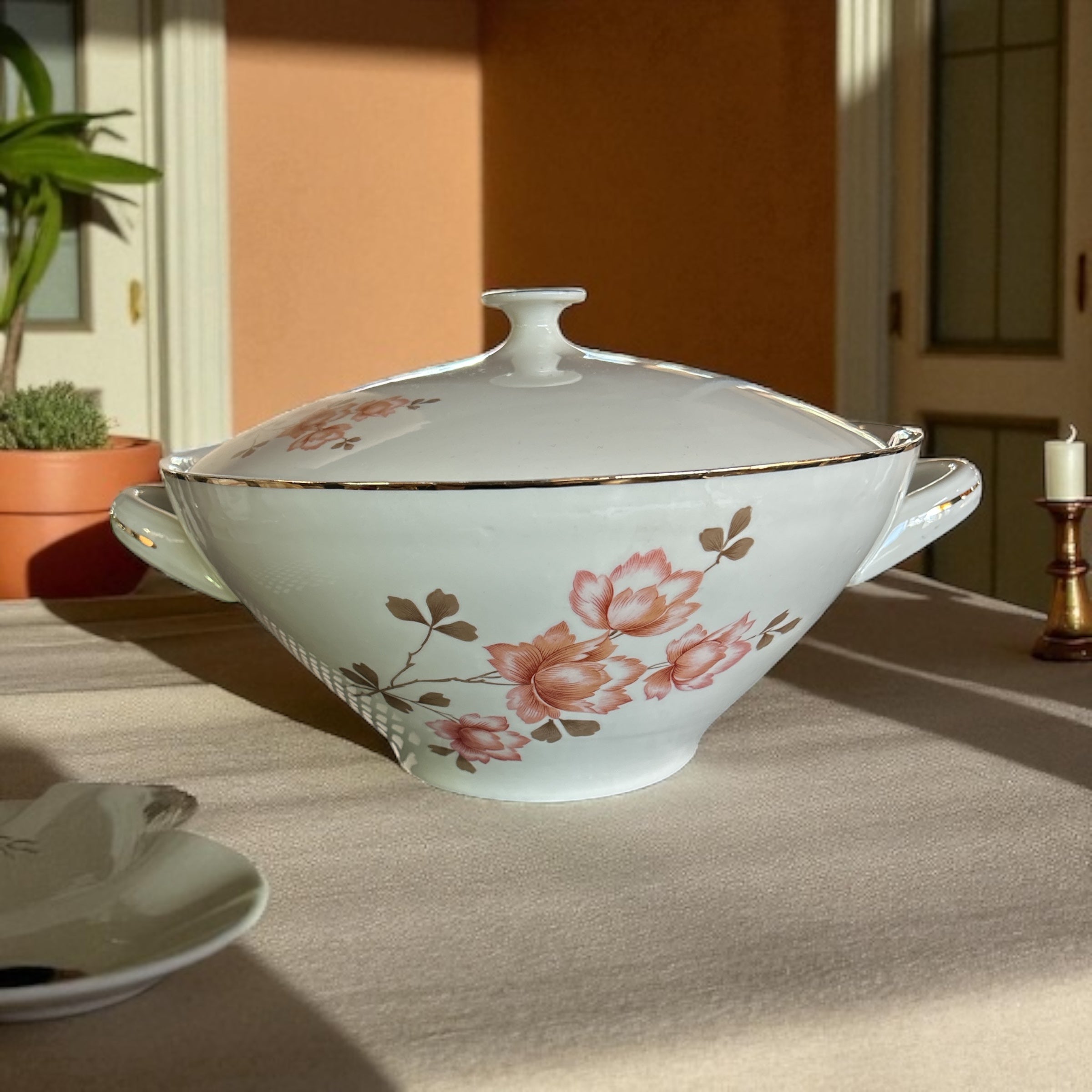 Zuppiera Rot Burg Con Coperchio bordo oro