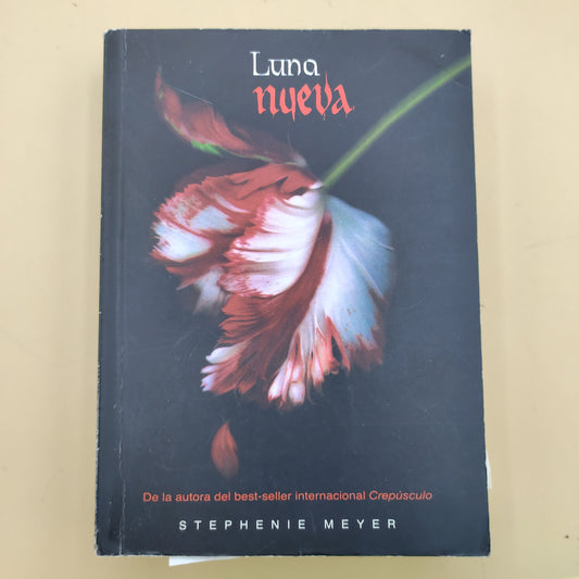 Luna nueva - Stephenie Meyer - libro in spagnolo