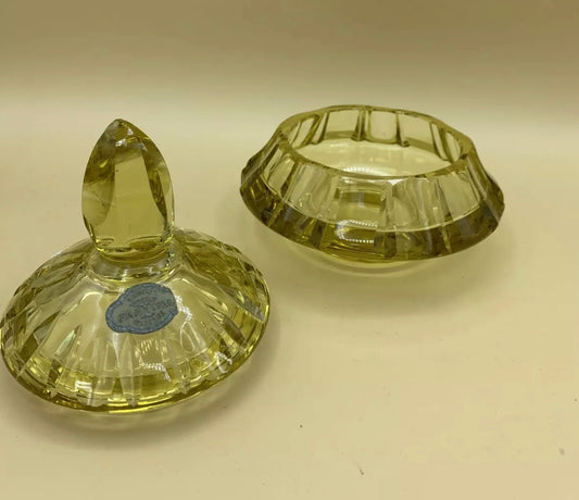 Fakiris Reinerz Crystal Favor Cup with Yellow Lid