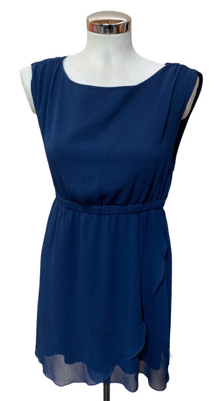 Light blue women's dress size. M