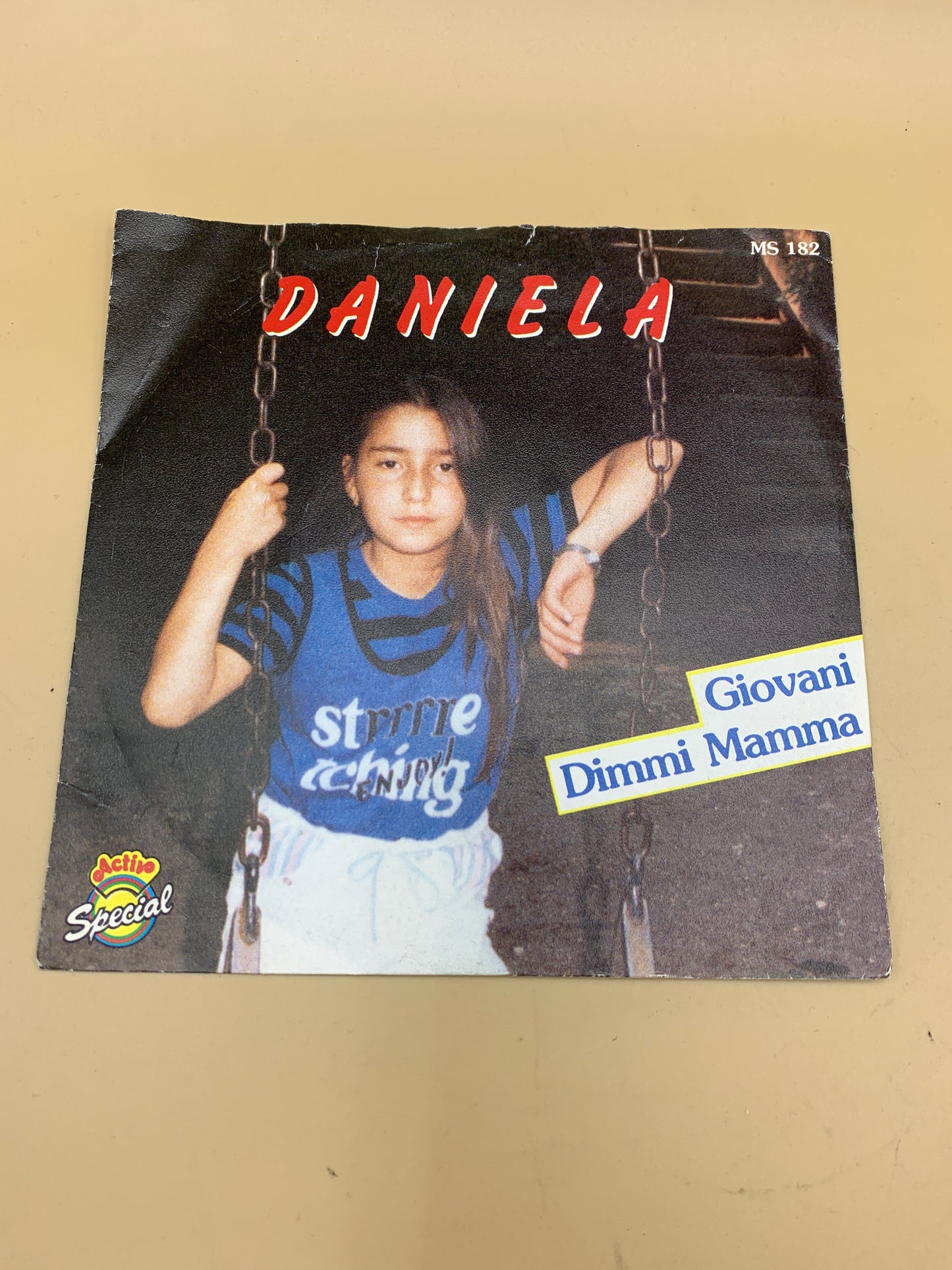 Daniela - Giovani - Dimmi mamma - disco vinile 45 giri