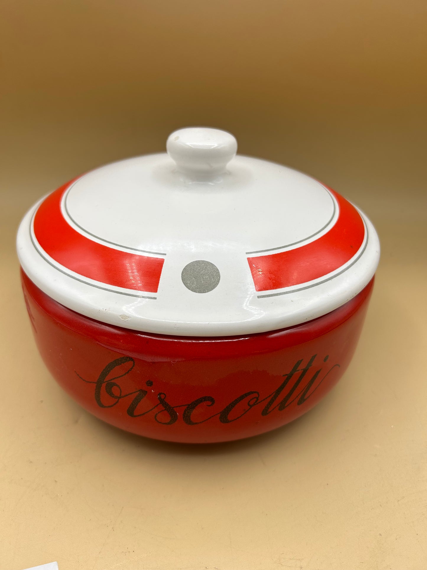 Ceramic biscuit jar with vintage handle